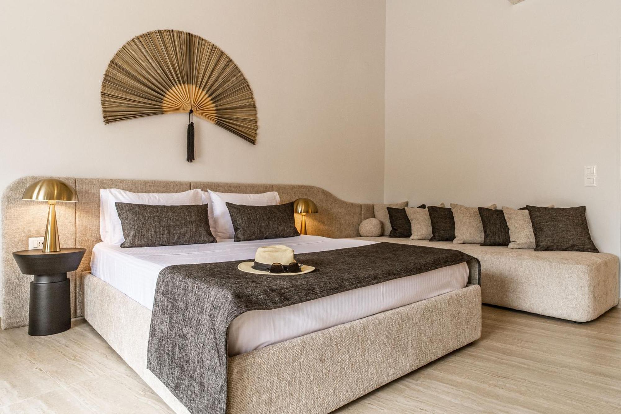 Lithinon Luxury Suites Chrissi Akti Chania Exterior foto