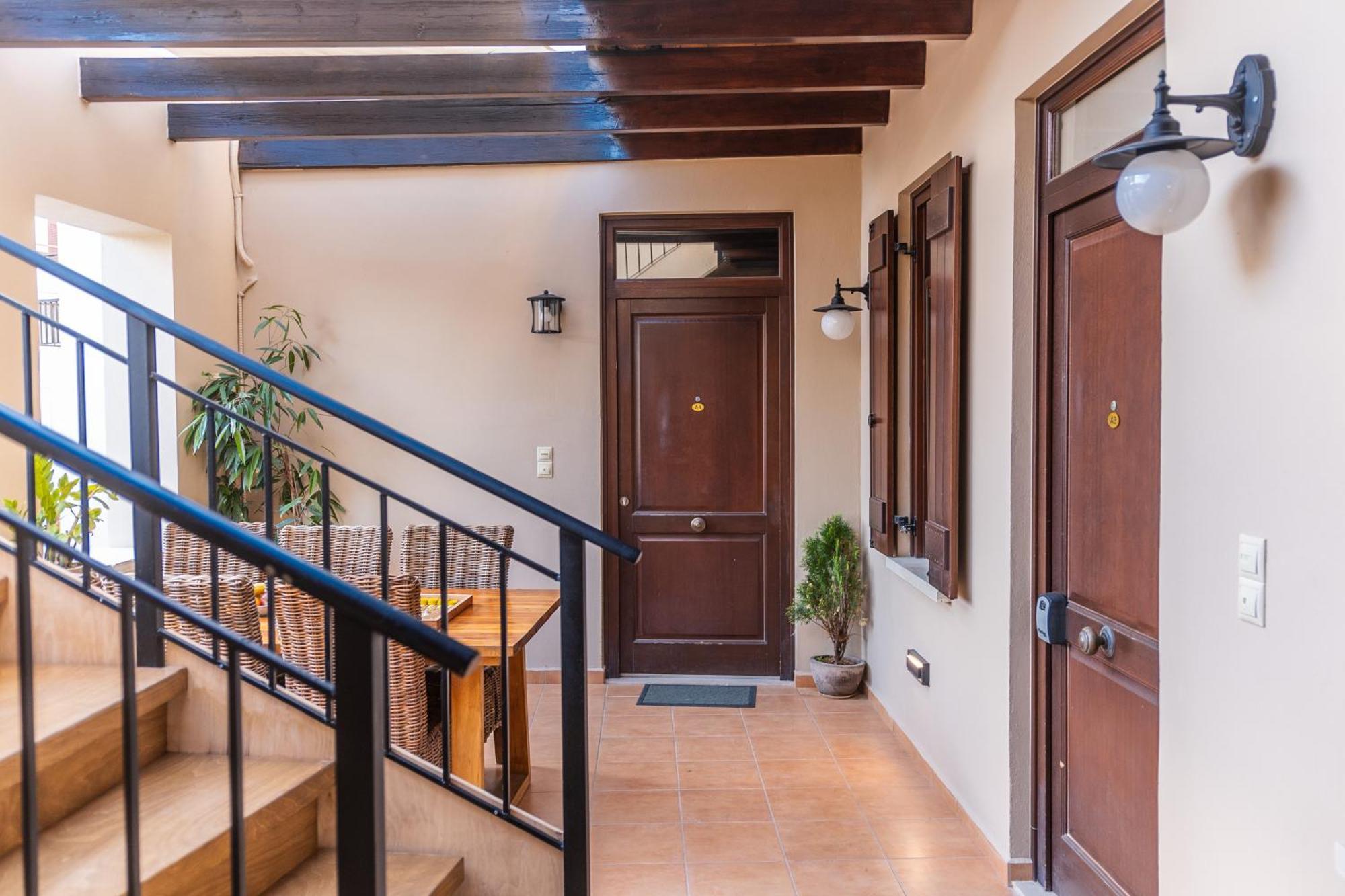 Lithinon Luxury Suites Chrissi Akti Chania Exterior foto